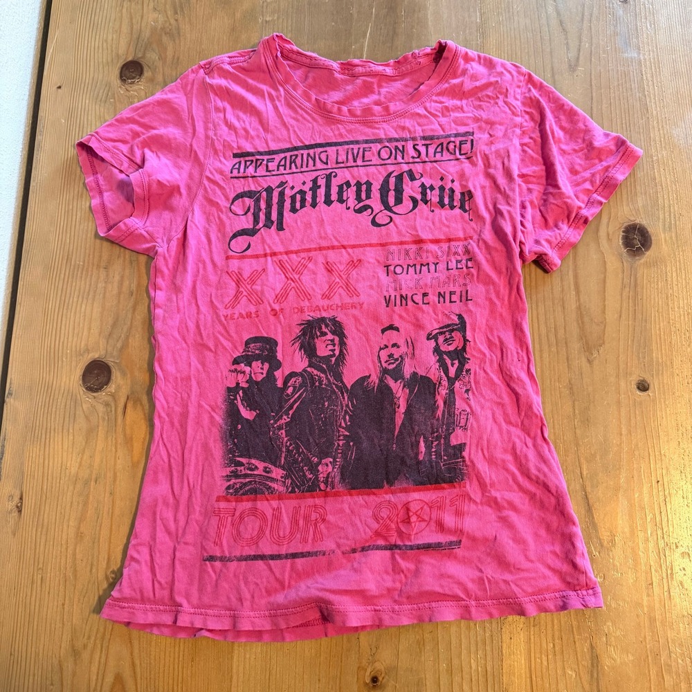 Vintage Motley Crue 2011 Tour Shirt Pink Womens Small Rock Band Thrashed Grunge